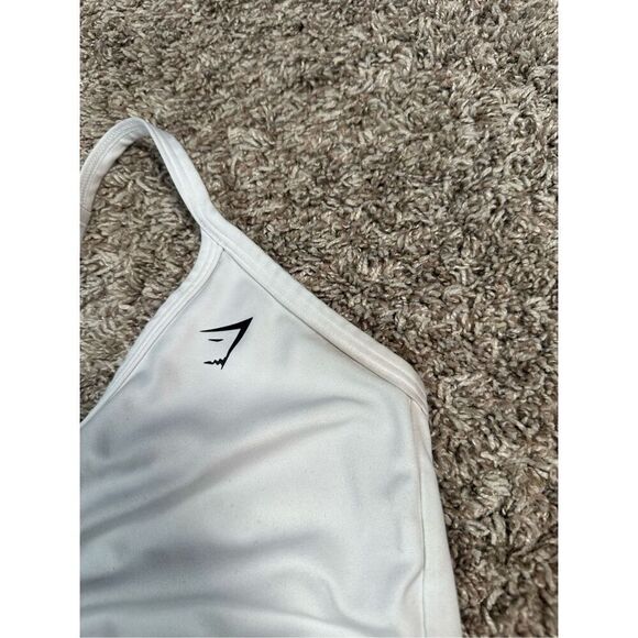 gymshark ruched training sports bra white size medium mesh criss cross back - Picture 7 of 8